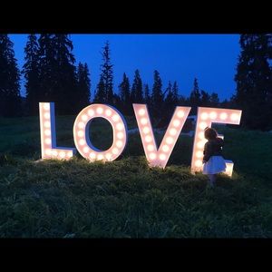 Meet your Posher, Hollie